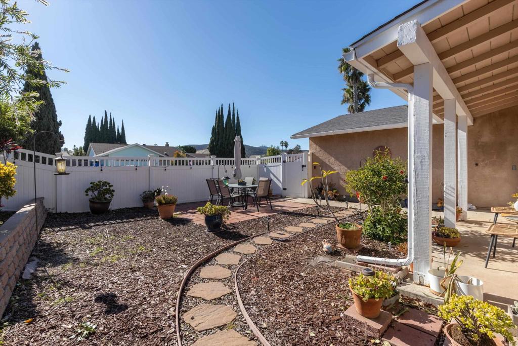 11156 Socorro Street Rancho Penasquitos, CA 92129 - Photo 6 of 41