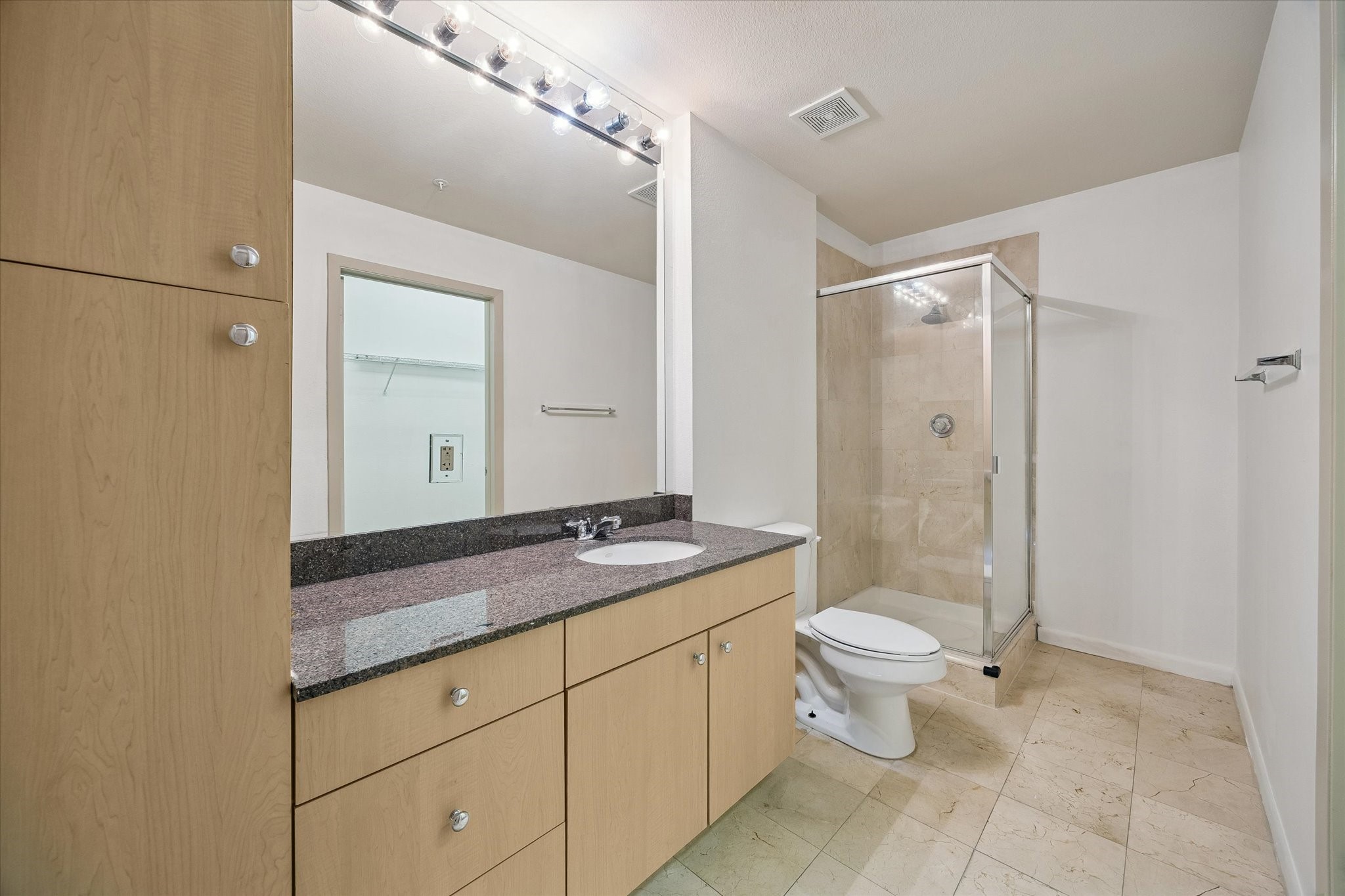 3505 Sage Road, Unit 2710 Houston, TX 77056 - Photo 16 of 26