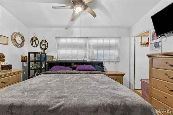 $179,000 | 2320 Cherry Lane, Florissant, MO 63033