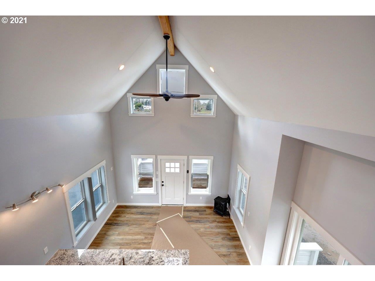 361 North Wahanna Road Seaside, OR 97138 - Photo 25 of 31 Gallery Image 25