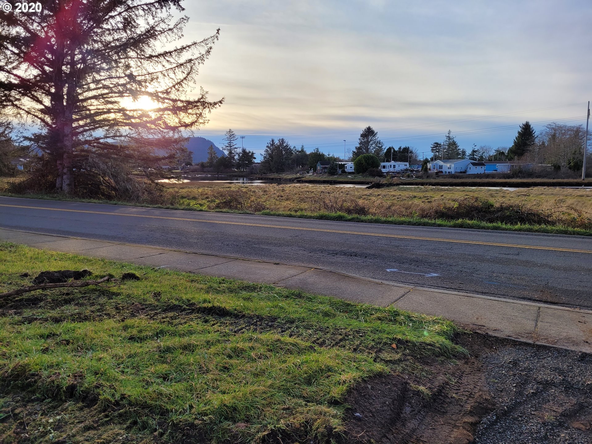 361 North Wahanna Road Seaside, OR 97138 - Photo 5 of 31 Gallery Image 5