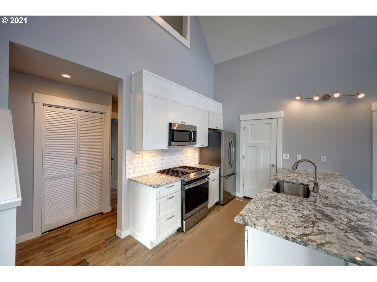 361 North Wahanna Road Seaside, OR 97138 - Photo 10 of 31 Gallery Image 10