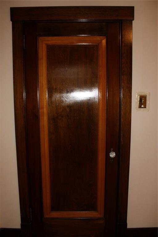 207 Richbarn Road Pittsburgh, PA 15212 - Photo 10 of 12 This home has beautiful inlaid wood doors with glass doorknobs.