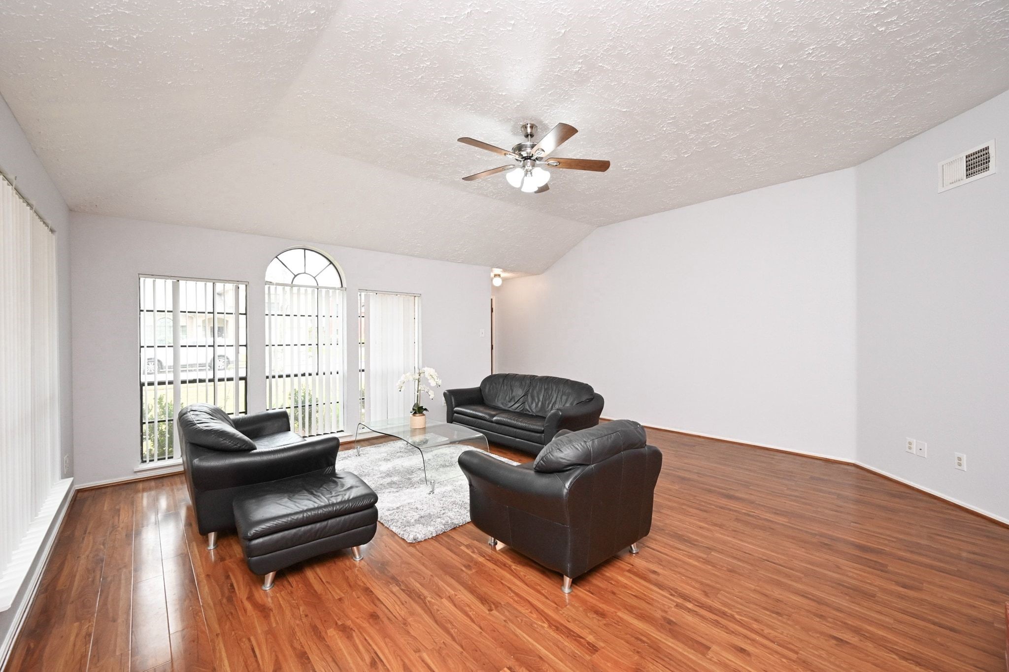 3551 Santa Rosa Lane Sugar Land, TX 77478 - Photo 7 of 31