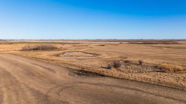 $1 | 53 1/2 Avenue, Rolla, ND 58363