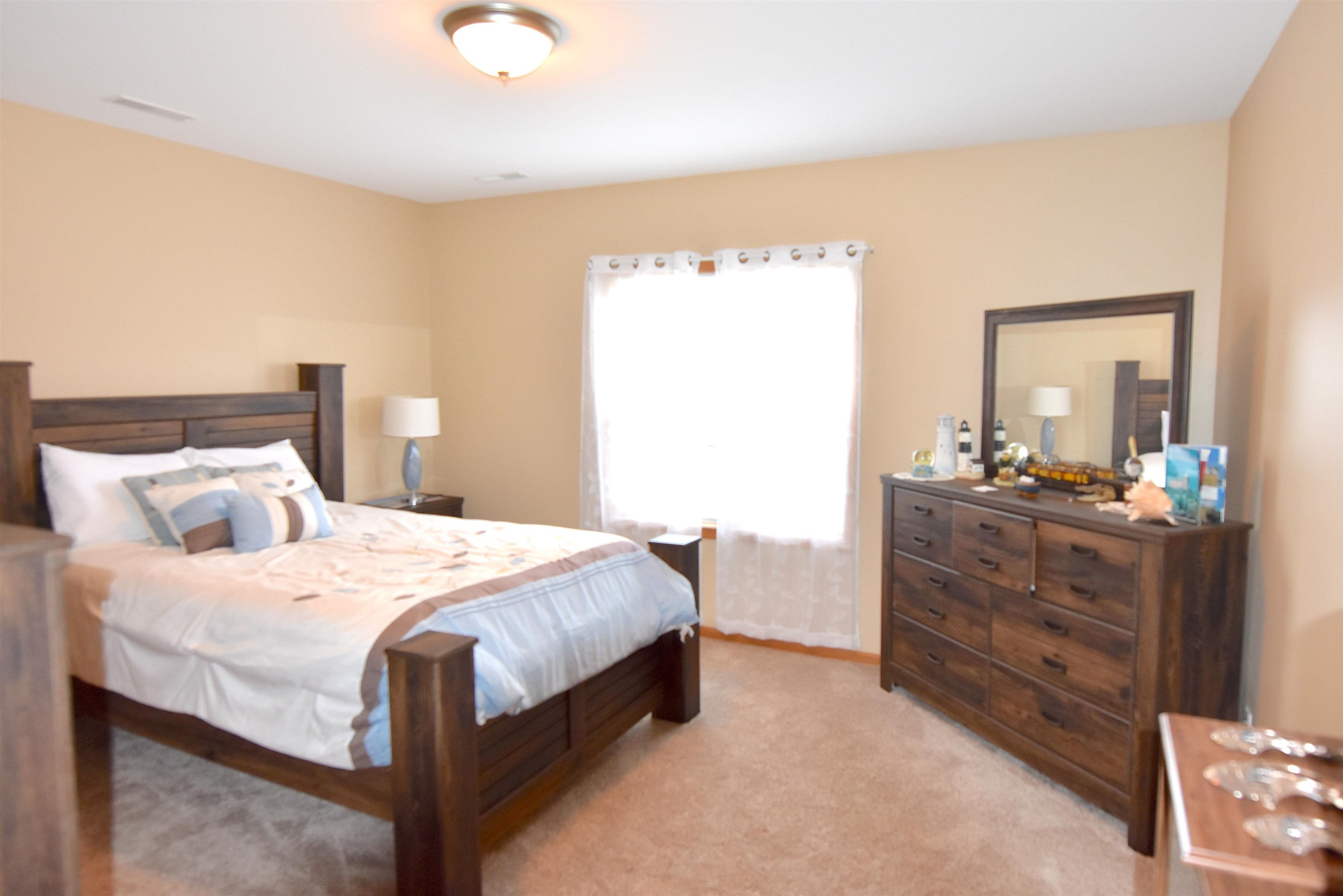 1816 Dondee Road Madison, WI 53716 - Photo 41 of 44 Gallery Image 41
