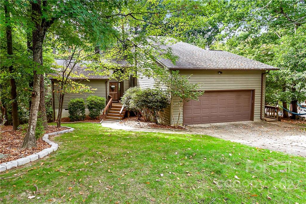 25054 Timberlake Drive Tega Cay, SC 29708 - Photo 1 of 25 Gallery Image 1