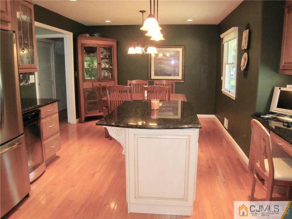 36 Stearns Road East Brunswick, NJ 08816 - Photo 11 of 25 Gallery Image 11