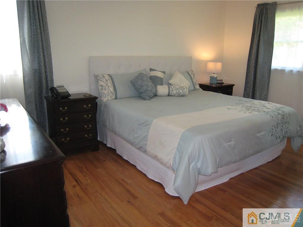 36 Stearns Road East Brunswick, NJ 08816 - Photo 23 of 25 Gallery Image 23
