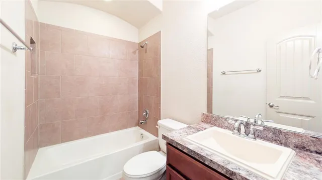 $2,190 | 5821 Comanche Peak Drive, Fort Worth, TX 76179