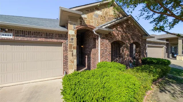 $2,190 | 5821 Comanche Peak Drive, Fort Worth, TX 76179