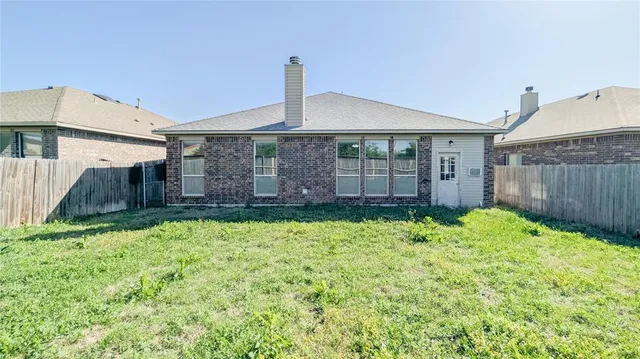 $2,190 | 5821 Comanche Peak Drive, Fort Worth, TX 76179