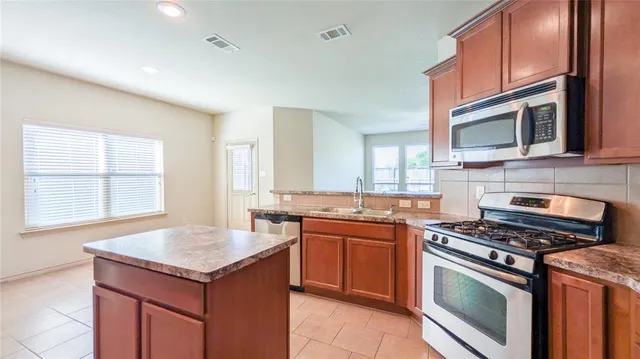 $2,190 | 5821 Comanche Peak Drive, Fort Worth, TX 76179