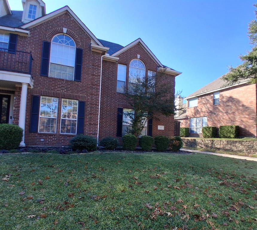 1123 Hampton Drive Allen, TX 75013 - Photo 3 of 33 a front view of a house with garden