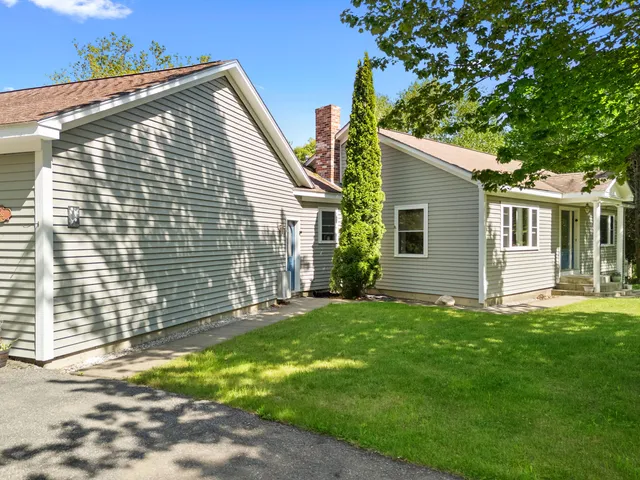 $425,000 | 986 Finntown Road, Warren, ME 04864