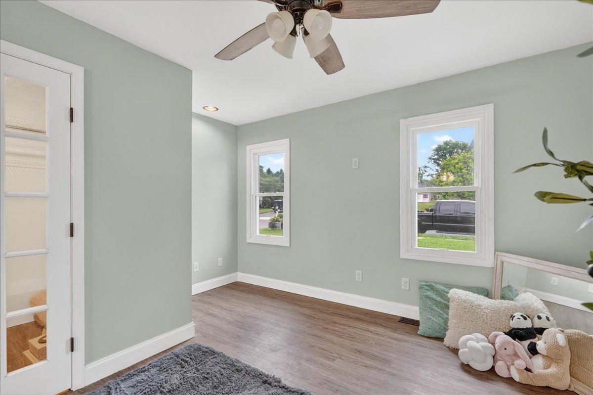 1865 Wilderness Road Lancaster, PA 17603 - Photo 13 of 39 Main Floor _ Primary Bedroom Sitting Area/ Nursery