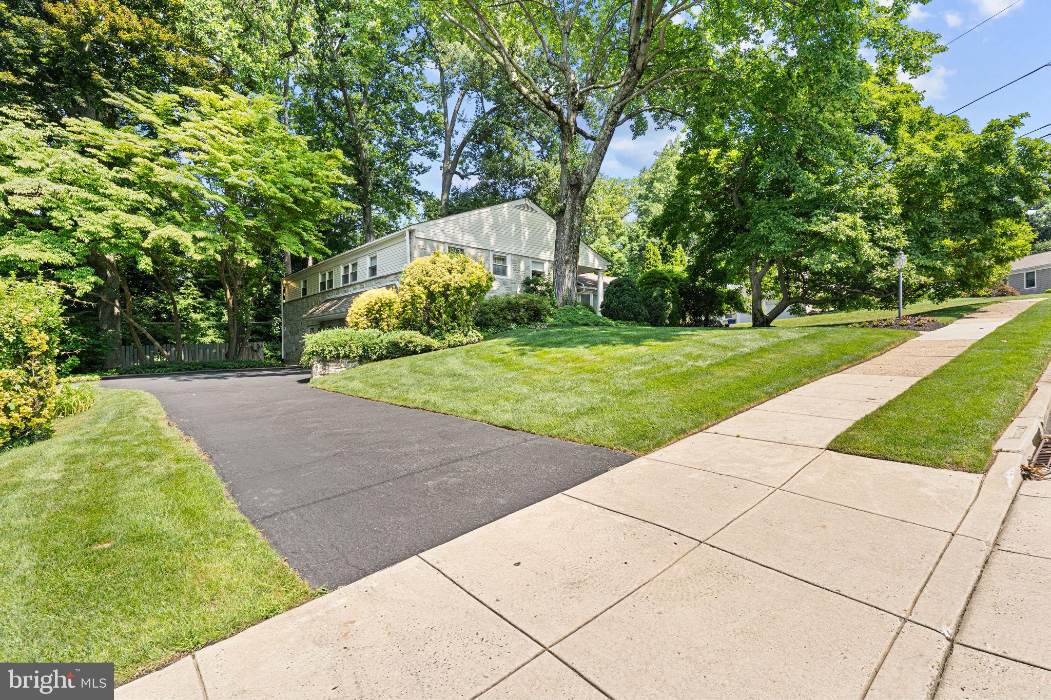 128 Cardinal Road Jenkintown, PA 19046 - Photo 2 of 31 Gallery Image 2
