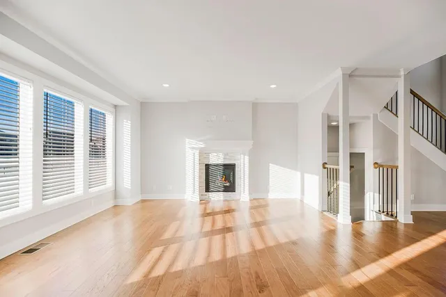 $575,000 | 6705 Northwest 105th Street, Kansas City, MO 64154