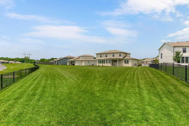 $575,000 | 6705 Northwest 105th Street, Kansas City, MO 64154