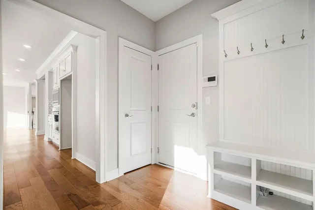 $575,000 | 6705 Northwest 105th Street, Kansas City, MO 64154