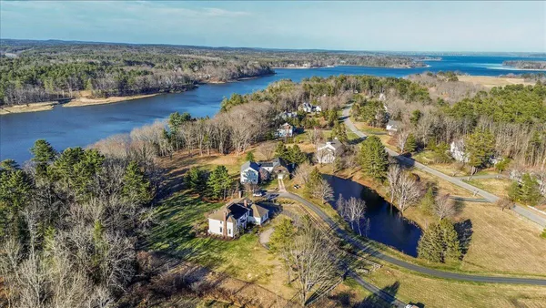 $2,745,000 | 22 Royall Point Road, Yarmouth, ME 04096