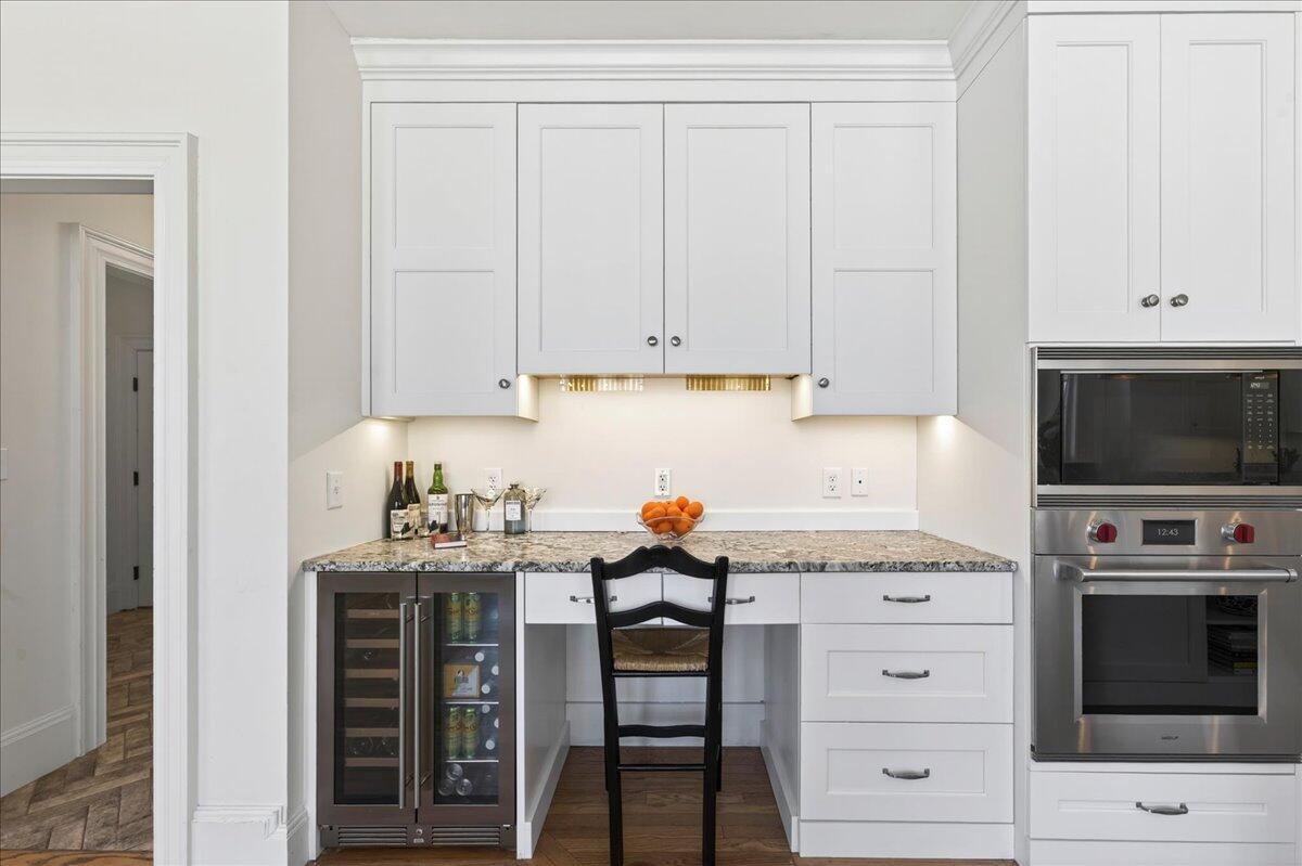 22 Royall Point Road Yarmouth, ME 04096 - Photo 28 of 106 Bar area with wet bar potential