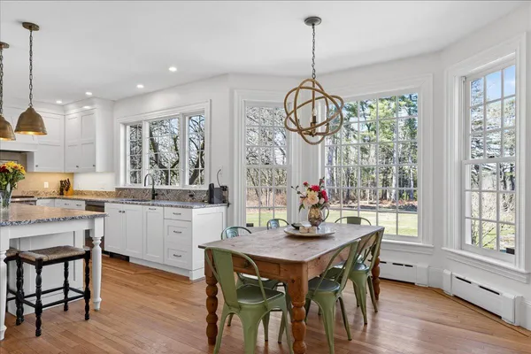 $2,745,000 | 22 Royall Point Road, Yarmouth, ME 04096