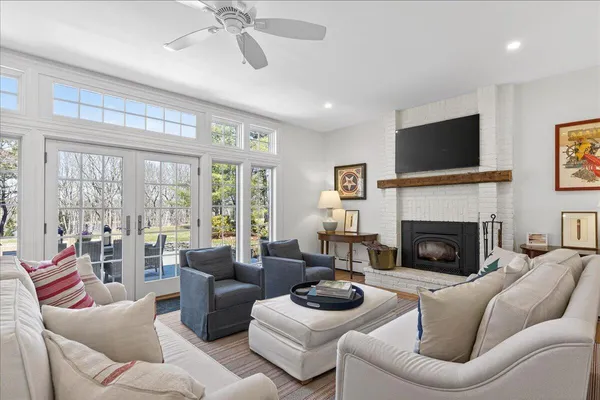 $2,745,000 | 22 Royall Point Road, Yarmouth, ME 04096