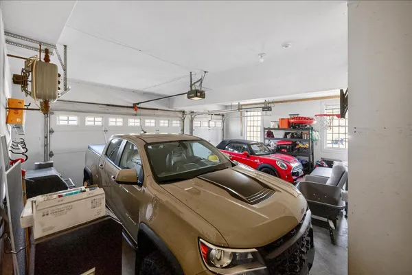 $2,745,000 | 22 Royall Point Road, Yarmouth, ME 04096