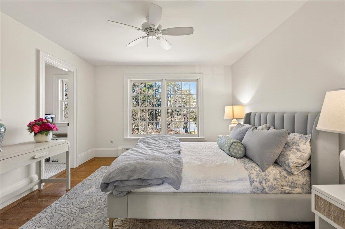 22 Royall Point Road Yarmouth, ME 04096 - Photo 50 of 106 Bedroom 3 with en suite (rear of house)