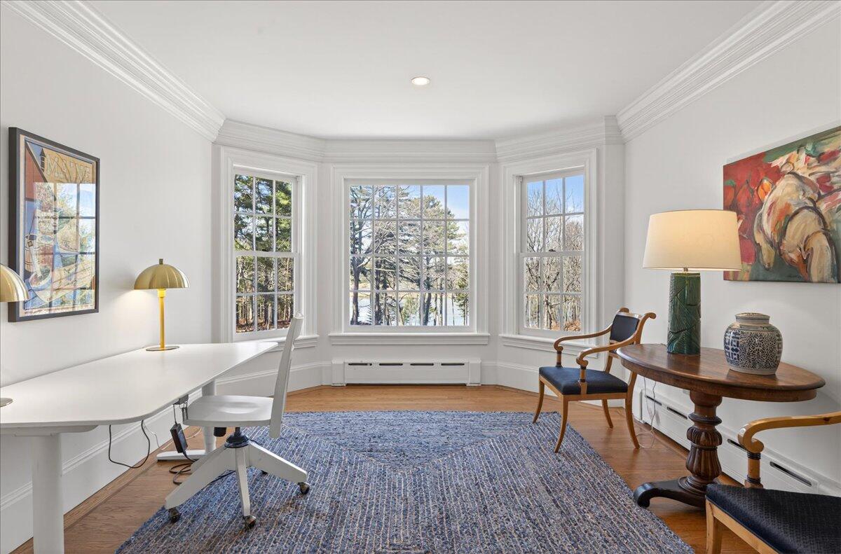 22 Royall Point Road Yarmouth, ME 04096 - Photo 52 of 106 Primary suite office