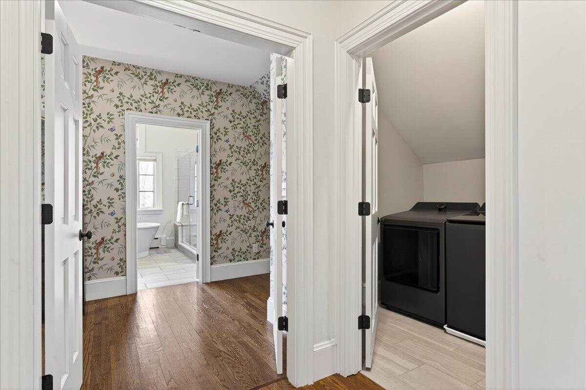 22 Royall Point Road Yarmouth, ME 04096 - Photo 59 of 106 Primary bedroom entry