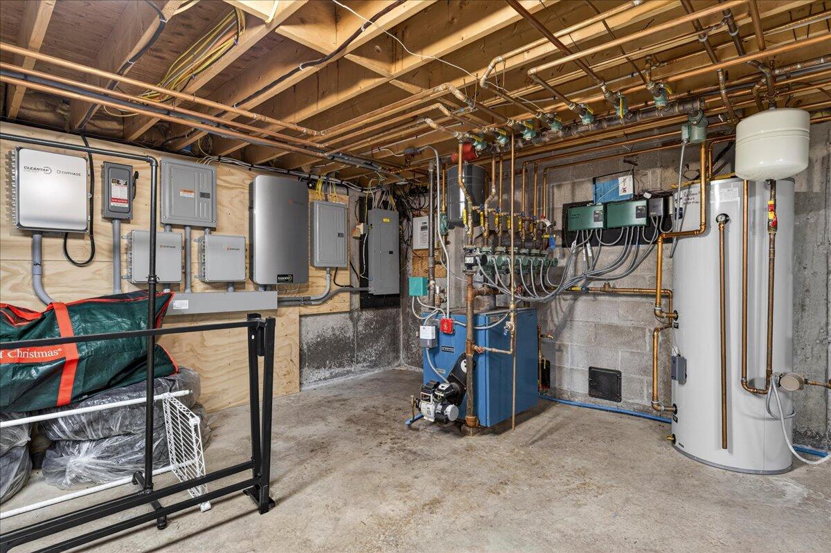 22 Royall Point Road Yarmouth, ME 04096 - Photo 84 of 106 Unfinished basement heating system