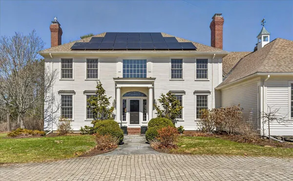 $2,745,000 | 22 Royall Point Road, Yarmouth, ME 04096