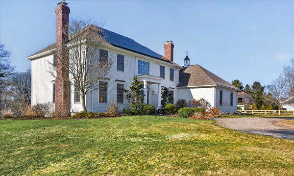 $2,745,000 | 22 Royall Point Road, Yarmouth, ME 04096