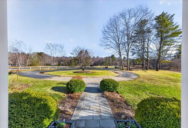 $2,745,000 | 22 Royall Point Road, Yarmouth, ME 04096