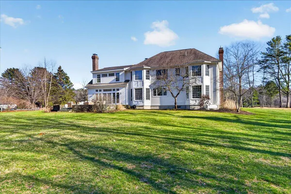 $2,745,000 | 22 Royall Point Road, Yarmouth, ME 04096