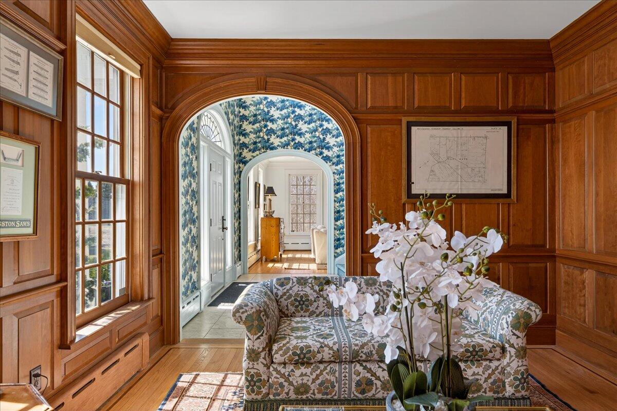 22 Royall Point Road Yarmouth, ME 04096 - Photo 10 of 106 Library toward entryway