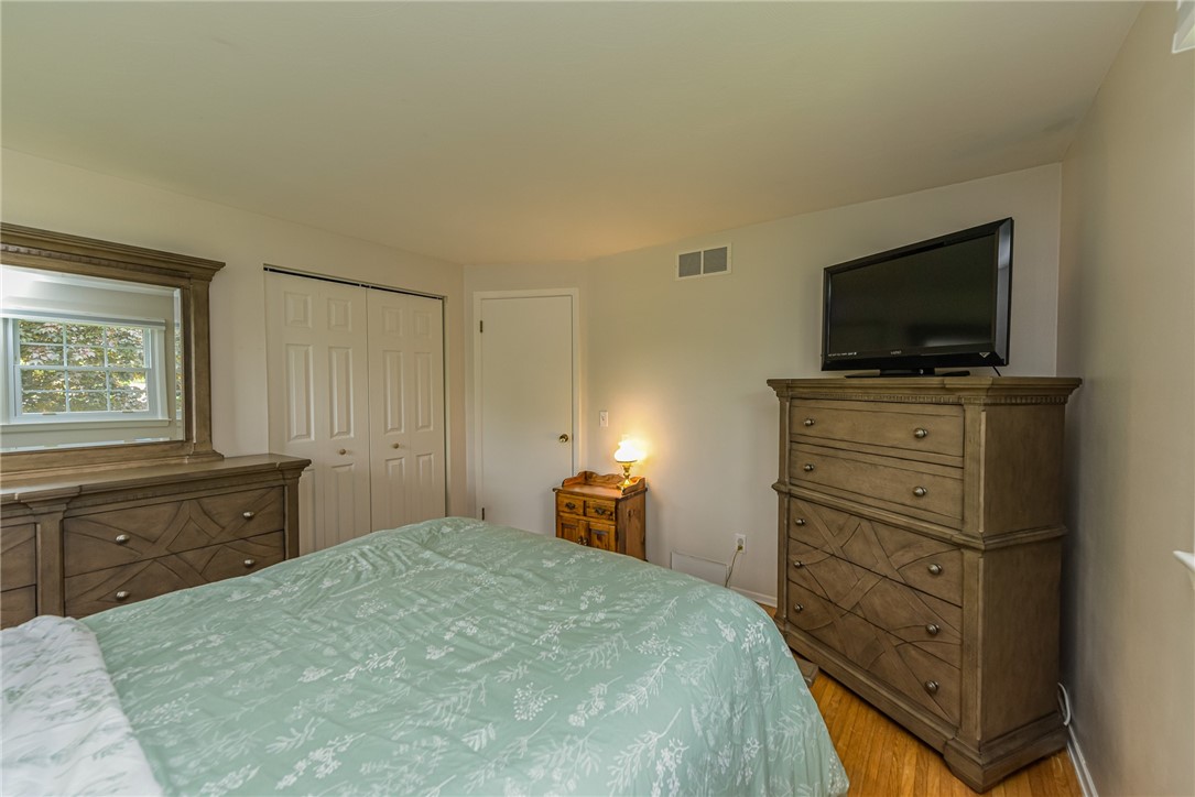 95 Ridgelea Court Greece, NY 14615 - Photo 22 of 35