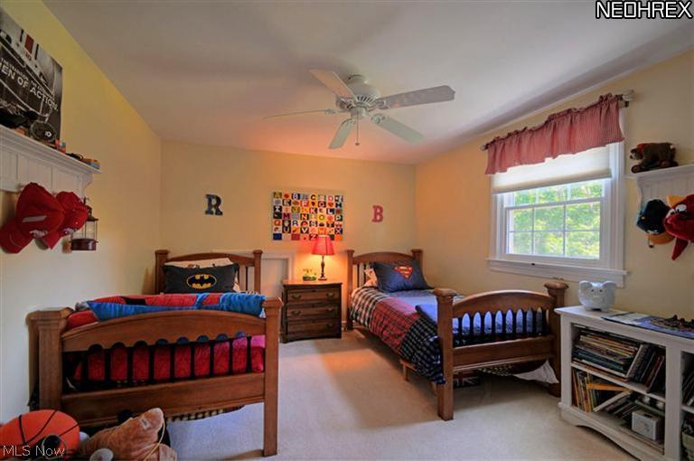 2899 Lander Road Cleveland, OH 44124 - Photo 11 of 25