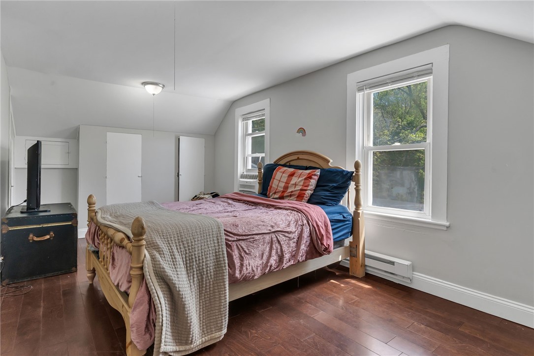 19 Hardwick Street Cumberland, RI 02864 - Photo 15 of 40