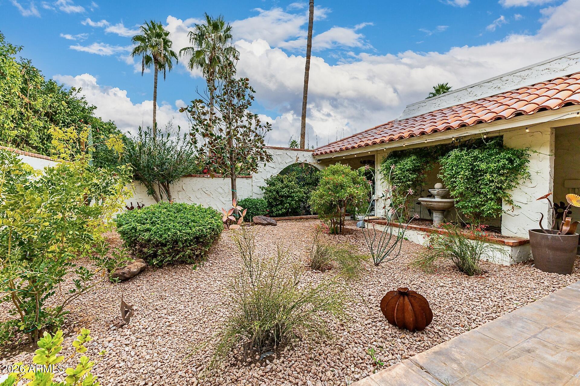 5760 North Scottsdale Road Paradise Valley, AZ 85253 - Photo 5 of 34