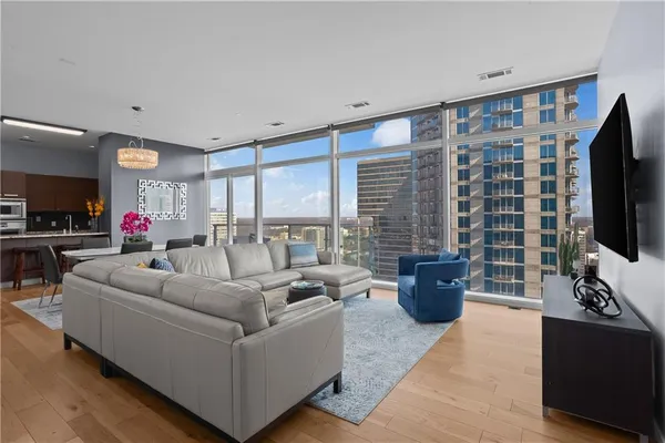 $5,750 | 45 Ivan Allen Jr Boulevard Northwest, Unit 2506, Atlanta, GA 30308