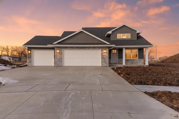$479,900 | 3105 Toad Island Trail, De Pere, WI 54115