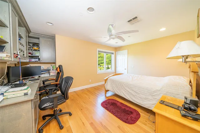 $2,299,999 | 3 Vandalay Court, Scarsdale, NY 10583