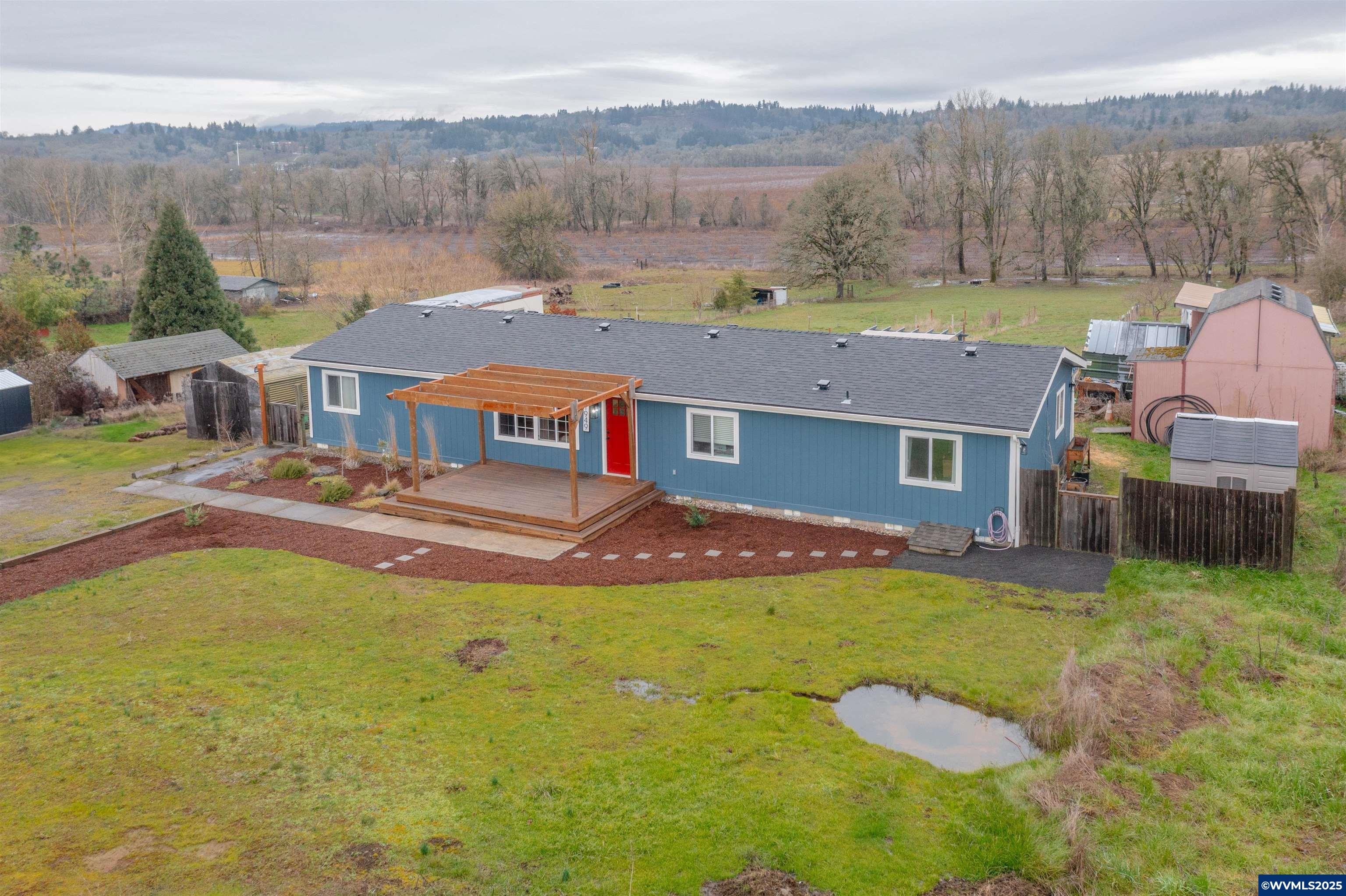 1949 Steiwer Road Southeast Jefferson, OR 97352 - Photo 4 of 48 Gallery Image 4