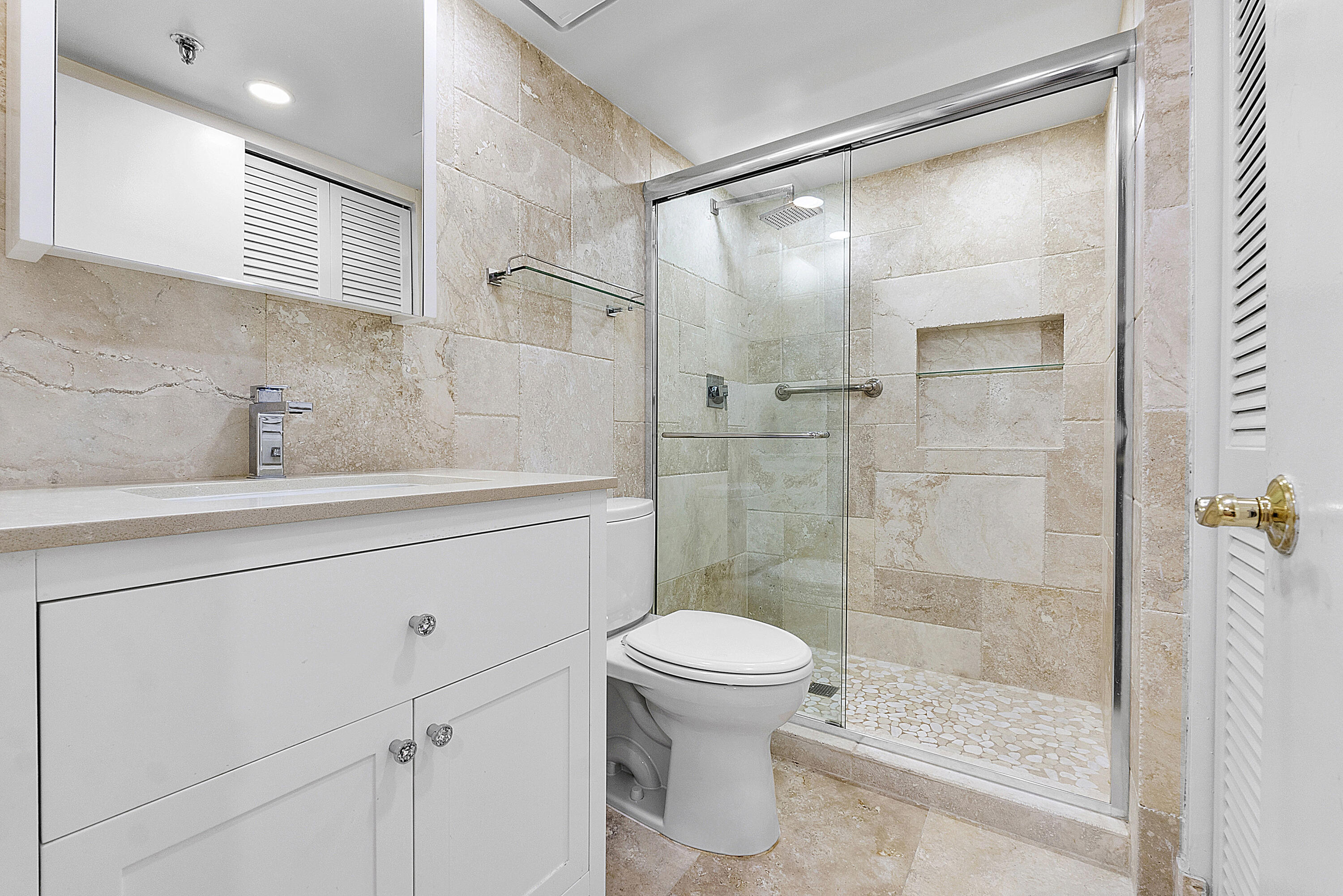 1901 South Ocean Boulevard, Unit 402 Boca Raton, FL 33432 - Photo 26 of 61 Guest Bath