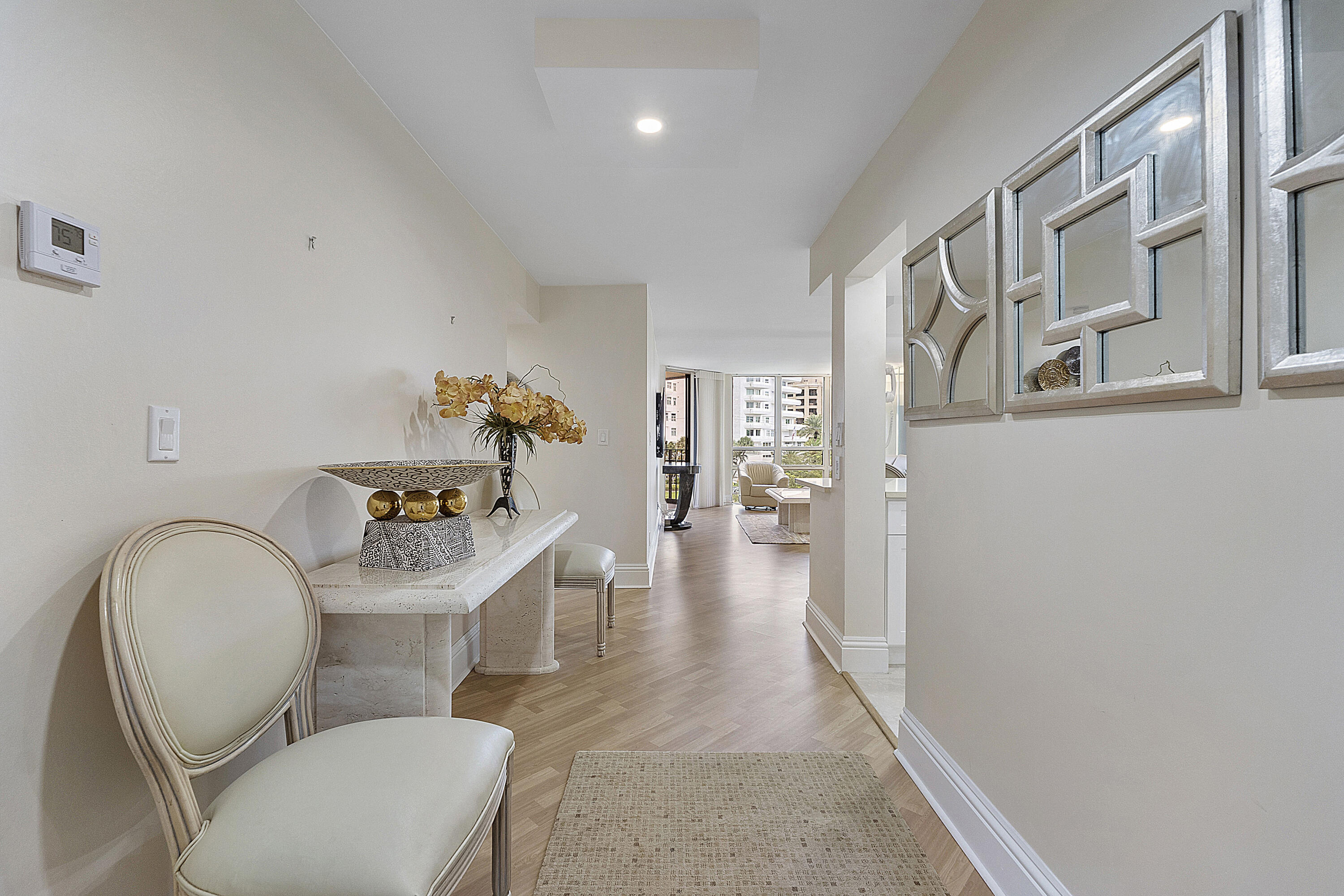 1901 South Ocean Boulevard, Unit 402 Boca Raton, FL 33432 - Photo 29 of 61 Foyer