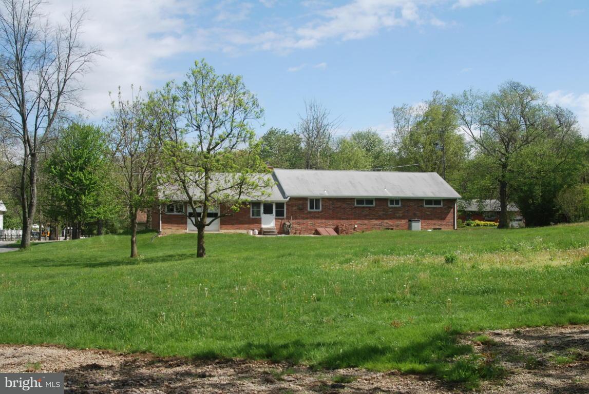 1164 Colebrook Road Middletown, PA 17057 - Photo 17 of 17 Gallery Image 17