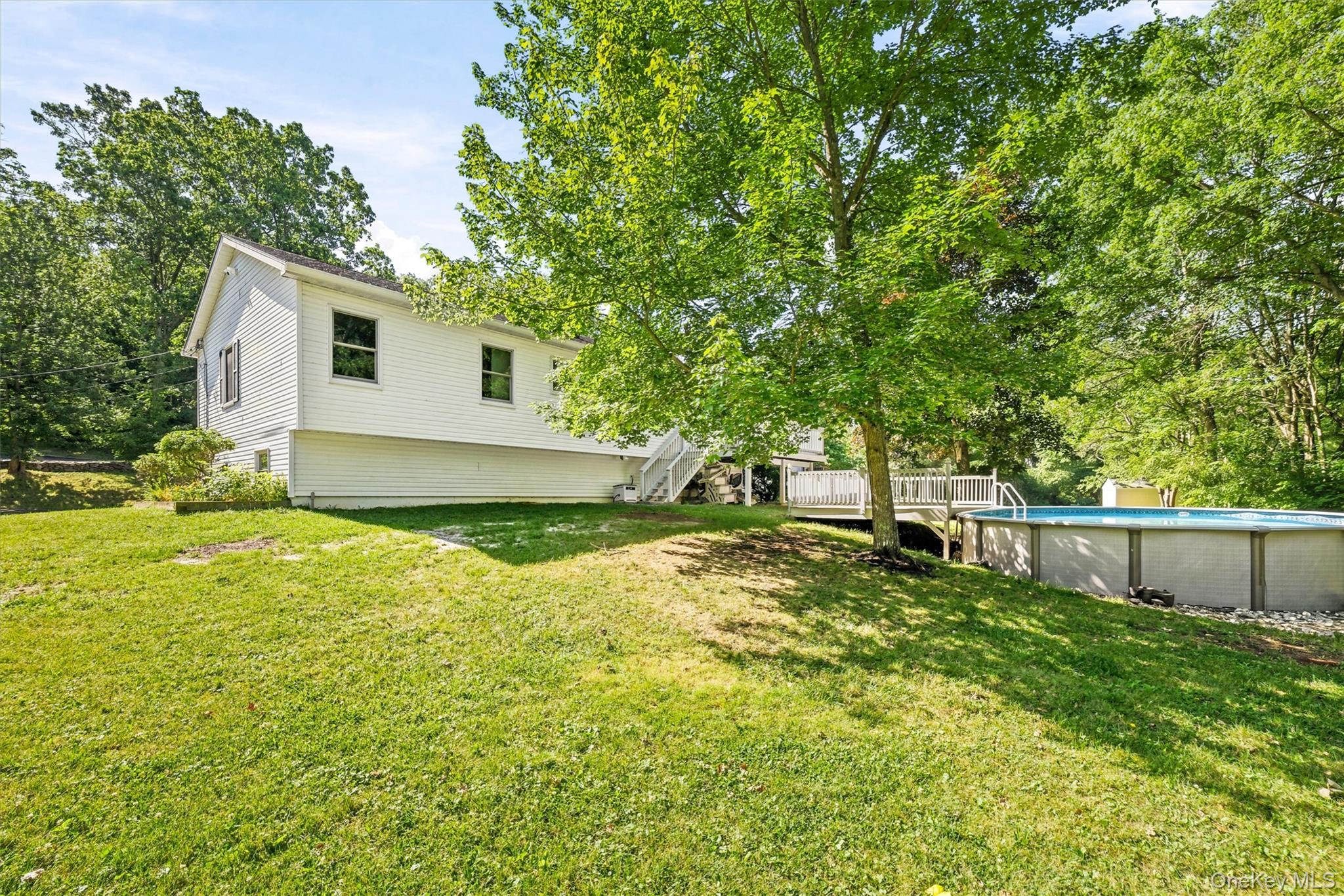 74 Peach Road Poughkeepsie, NY 12601 - Photo 33 of 38